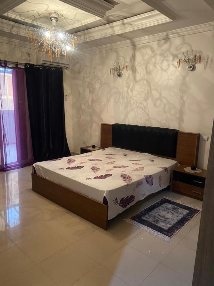 Duplex T3 Bien Situe Apartman Annába Kültér fotó